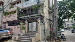 4 BHK Builder Floor – Exterior View View at Naraina - for Sale