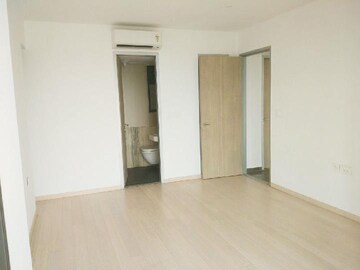 Master Bedroom in 2 BHK Apartment at Lodha New Cuffe Parade, Wadala – for Rent