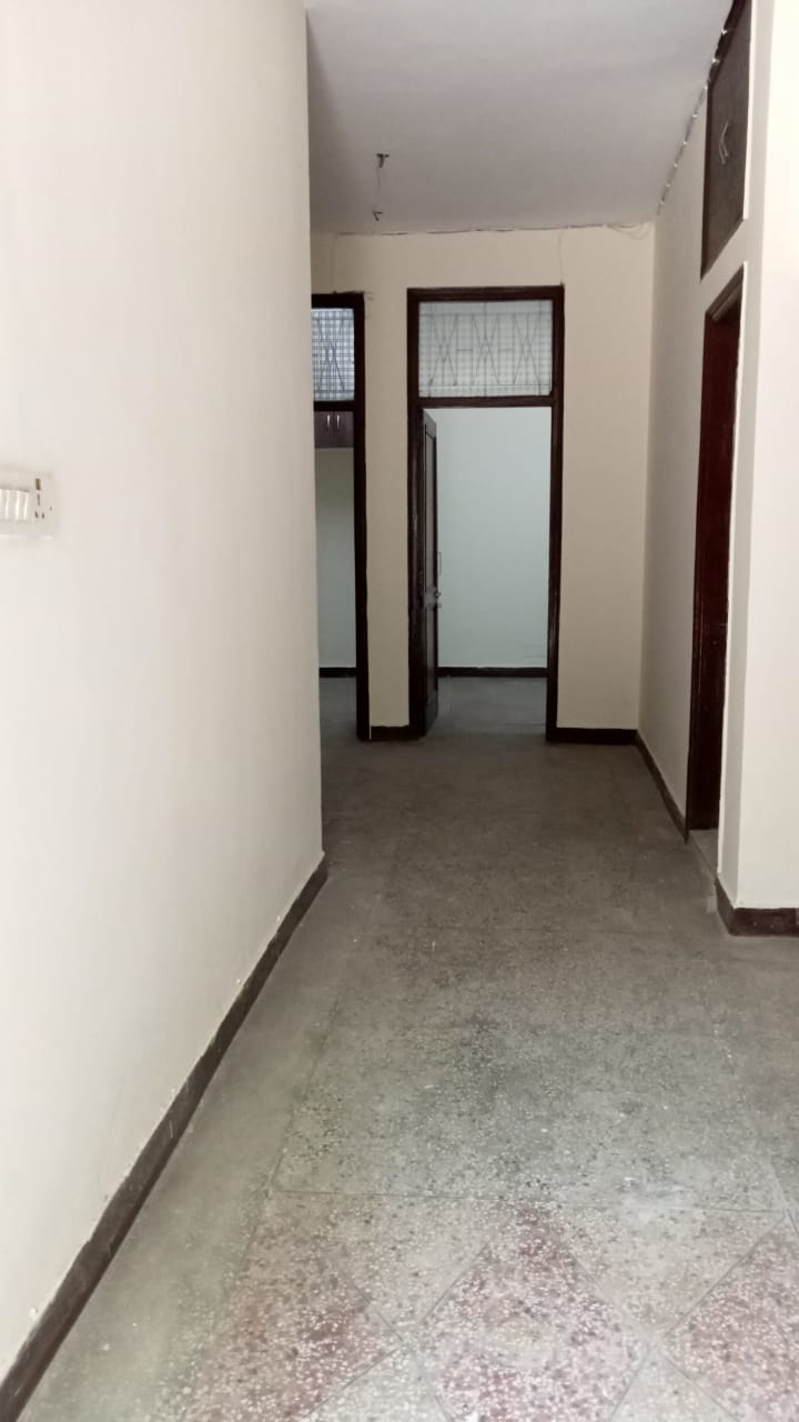 1 BHK Builder Floor For Rent in Adchini