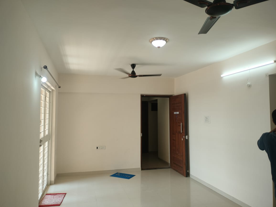 2 BHK 900 Sq.Ft. Apartment in Parklane Lifeseasons