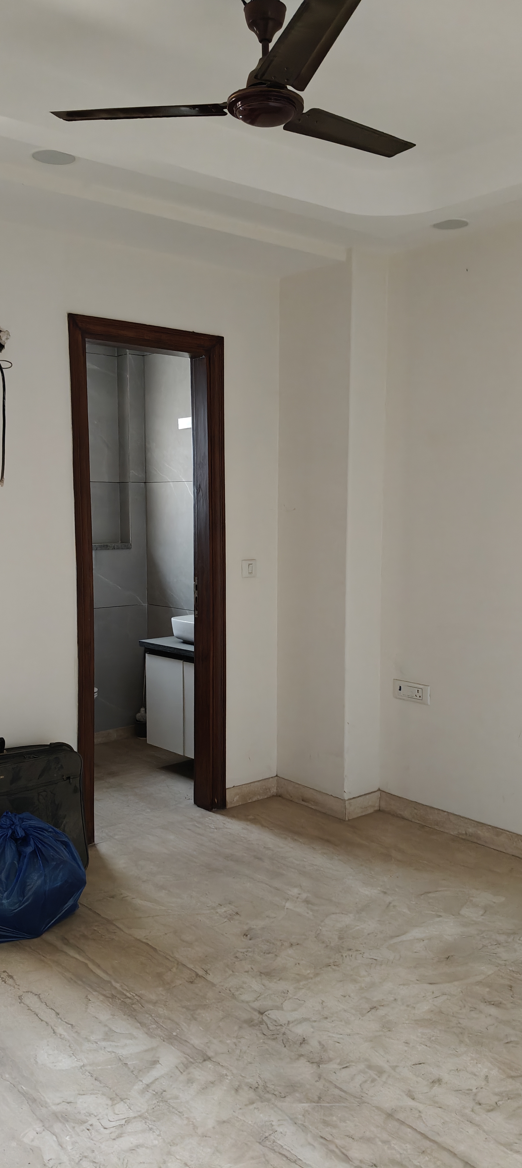 3 BHK + Pooja Room Builder Floor For Rent in Vishal Enclave 