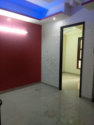 Room in 1 RK Builder Floor at Kisan Tower, Sector 51 – for Rent