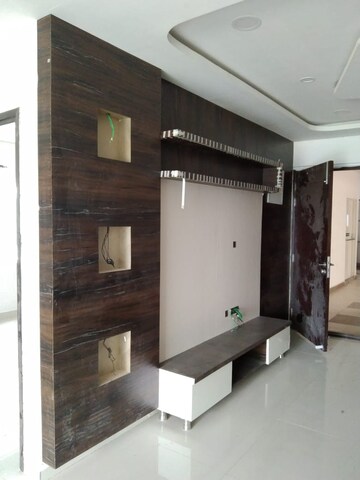 Living Room in 3 BHK Apartment at Cybercity Rainbow Vistas Rock Gardens, Hi Tech City – for Sale
