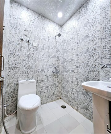 Bathroom in 2 BHK Apartment at Niti Khand – for Rent