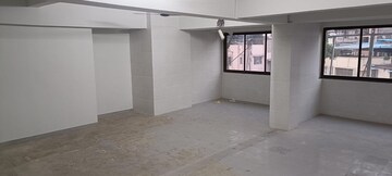 Room in  Showroom at Naupada – for Rent