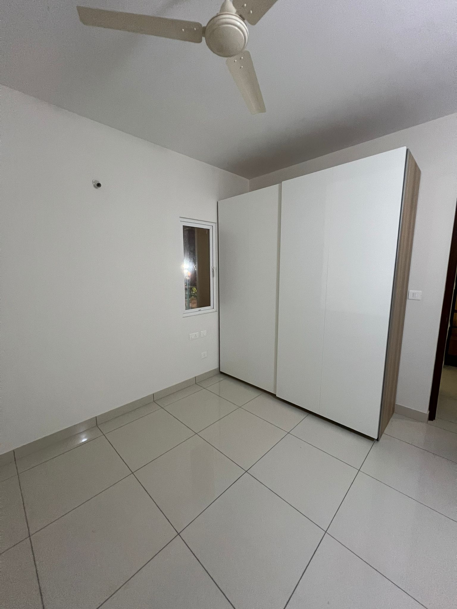 3 BHK Apartment For Rent in Bhartiya Nikoo Homes Phase 2