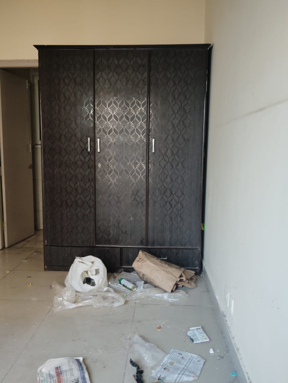 2 BHK 1250 Sq.Ft. Apartment in Landcraft Golflinks Plaza