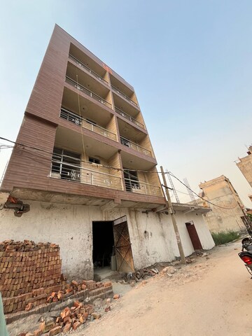 3 BHK Builder Floor – Exterior View View at Shyam Vihar - for Sale