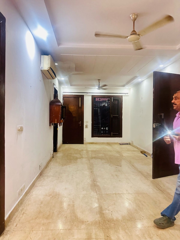 2.5 BHK Builder Floor For Rent in MVL IPark