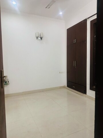 Room in 2.5 BHK Builder Floor at MVL IPark, Sector 15 – for Rent