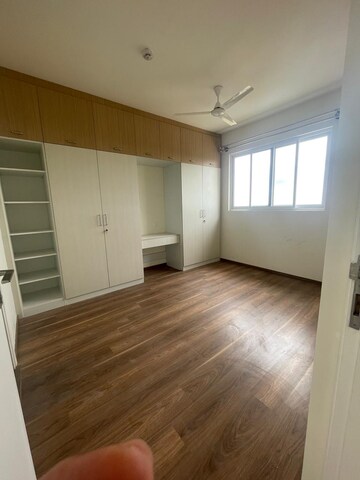 Room in 2 BHK Apartment at Godrej 24 Sarjapur, Sarjapur Road – for Rent