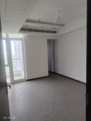 Furnished Amenities in 4 BHK Apartment at Krrish Provence Estate, Gurgaon Faridabad Road – for Rent
