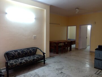 Room in 3 BHK Apartment at Ardee City The Residency, Sector 52 – for Rent