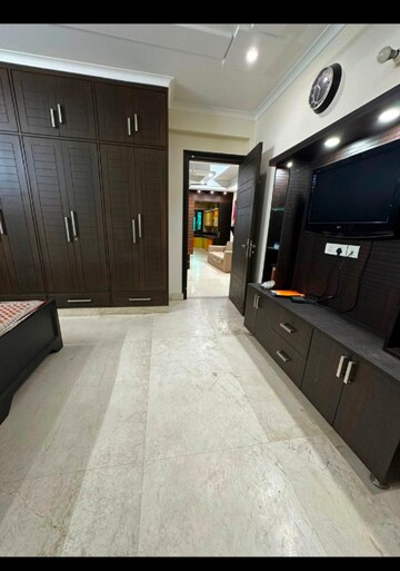 Bedroom in 2 BHK Builder Floor at RWA Residential Society Sector 46, Sector 46 – for Rent