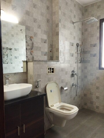 Bathroom in 3 BHK Builder Floor at Dlf Phase V – for Rent