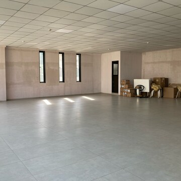 Room in  Office Space at Andheri West – for Sale