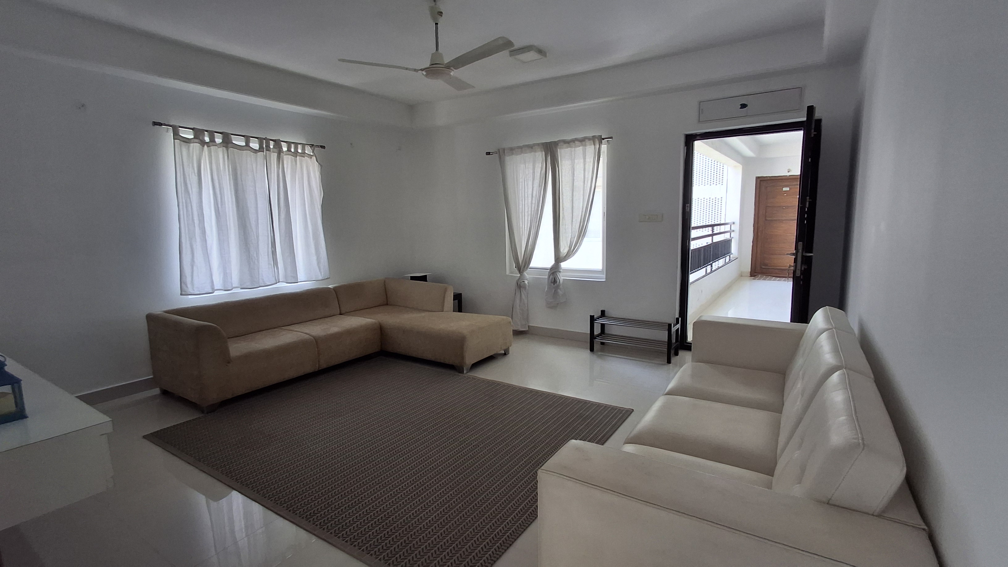 3 BHK + Pooja Room,Servant Room 2800 Sq.Ft. Apartment in Movie Towers
