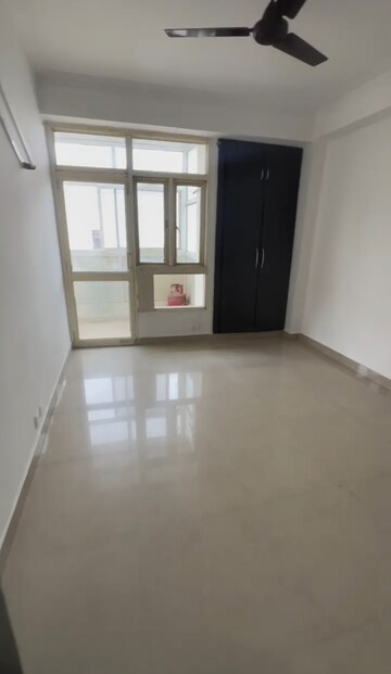 Room in 2 BHK Apartment at Bulland Heights, Sain Vihar – for Rent
