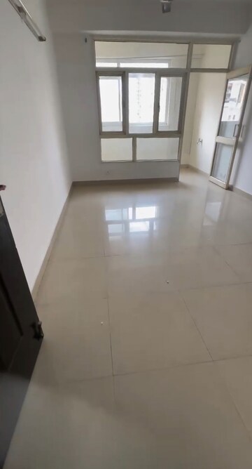 Room in 2 BHK Apartment at Bulland Heights, Sain Vihar – for Rent