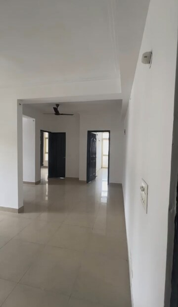 2 BHK Apartment For Rent in Bulland Heights, Sain Vihar