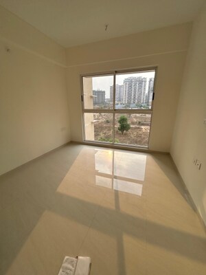 Room in 2 BHK Apartment at Raheja Gardens, Wanwadi – for Sale