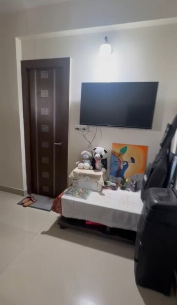 Bedroom in 2 BHK Apartment at Bulland Heights, Sain Vihar – for Rent