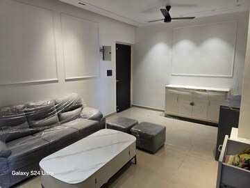 Bedroom in 2 BHK Apartment at Landcraft Golflinks Plaza, Pandav Nagar – for Sale