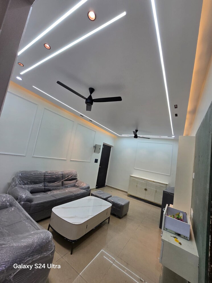 Master Bedroom, landcraft-golflinks-plaza 2 Bedroom 1135 Sq.Ft. Apartment In Pandav Nagar Ghaziabad 8567680