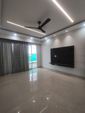Staircase in 4 BHK Builder Floor at Ansal Sushant Lok I, Sector 43 – for Rent