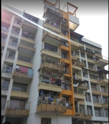 2 BHK Apartment For Rent in Pranjee Garden City, Katrap