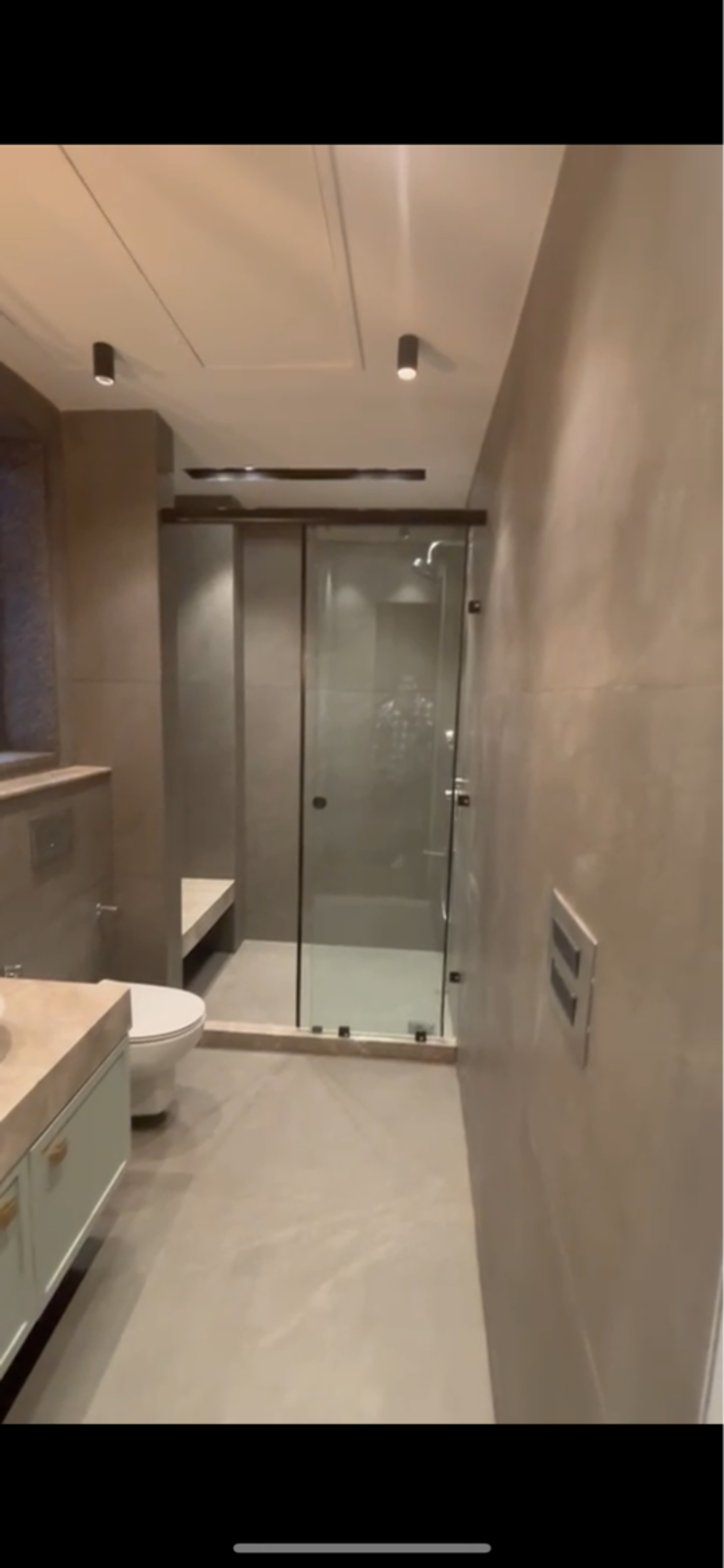 Bathroom, unitech-deerwood-chase 4 Bedroom 360 Sq.Yd. Builder Floor In Nirvana Country Gurgaon 8567759