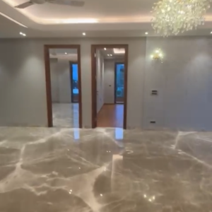 Room in 4 BHK Builder Floor at Unitech Deerwood Chase, Nirvana Country – for Sale