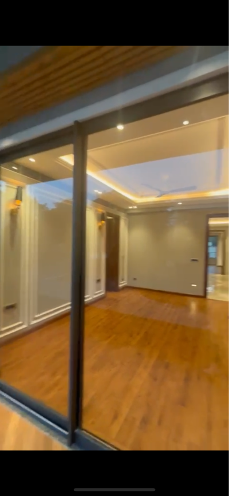 Room, unitech-deerwood-chase 4 Bedroom 360 Sq.Yd. Builder Floor In Nirvana Country Gurgaon 8567759