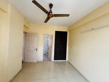 3 BHK Apartment For Rent in Tulip White, Sector 69
