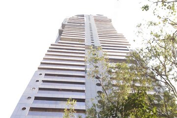 Staircase in 6 BHK Apartment at Rna Mirage, Worli – for Sale