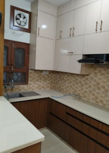 Kitchen in 3 BHK Builder Floor at Sector 21c – for Rent