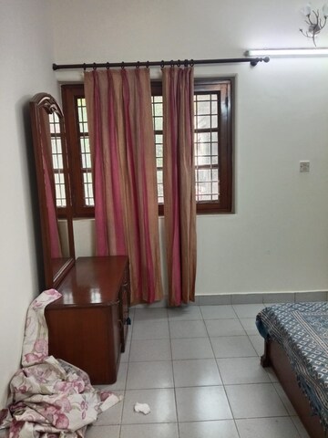 Living Room in 3 BHK Apartment at Vasant Kunj – for Rent