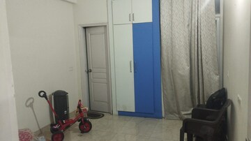 Bathroom in 2.5 BHK Apartment at Sethi Max Royale, Sector 76 – for Sale