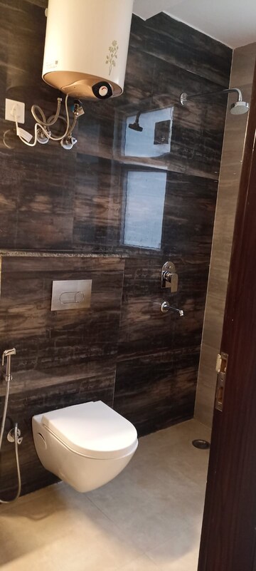 Attached Bathroom in 4 BHK Builder Floor at Ansal API Esencia, Sector 67 – for Rent