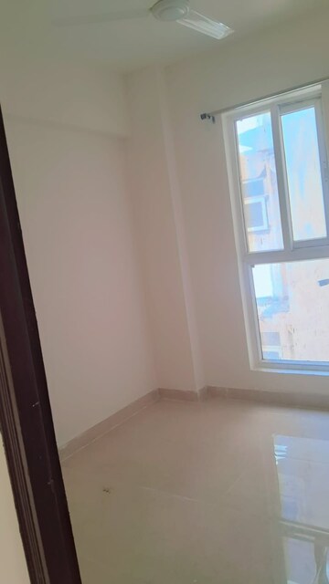 Room in 2 BHK Apartment at Signature Global Proxima, Sector 89 – for Sale