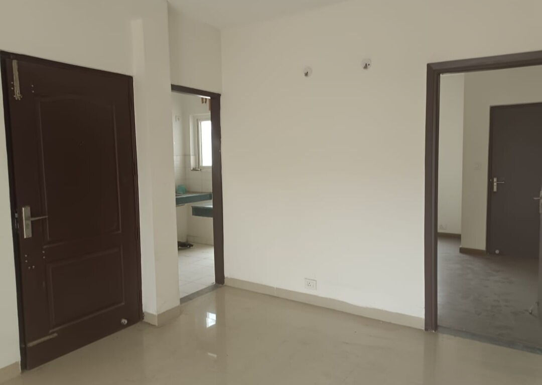 3 BHK + Pooja Room Apartment For Sale in Navshakti Apartment
