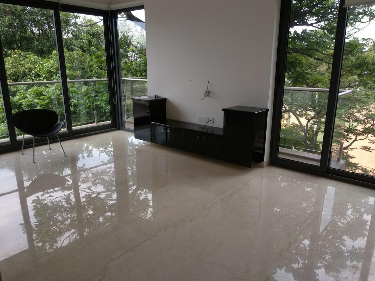 6 BHK + Pooja Room,Servant Room,Study Room,Extra Room Apartment For Sale in Mittal Luxuria