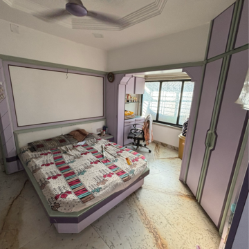 Bedroom in 2 BHK Builder Floor at Sector 31 – for Rent
