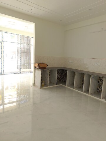 Kitchen in 4 BHK Independent House at Dayal Greens, Matiyari – for Rent