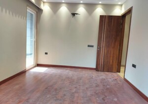5 BHK Builder Floor For Sale in Sector 21a