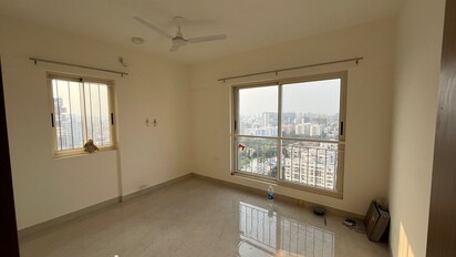 Resale Bedroom 1054 Apartment in Rishita Manhattan, Gomti