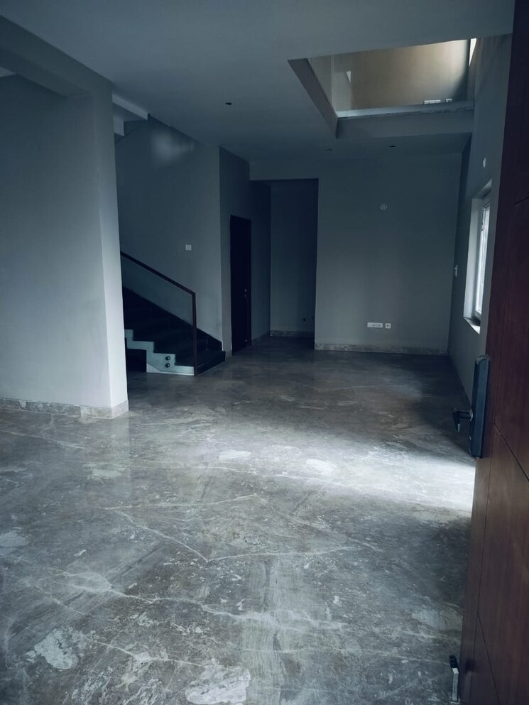 Room, rv-somwrita 3 Bedroom 2413 Sq.Ft. Villa In Kismatpur Hyderabad 8568721