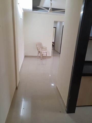 Room in 2 BHK Apartment at Khar West – for Rent