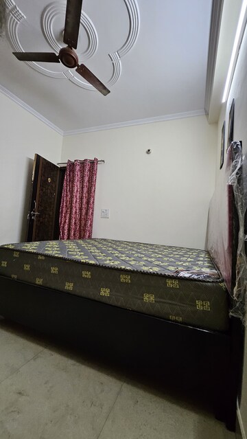 Bedroom in 1 BHK Builder Floor at Neb Sarai – for Rent