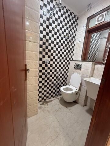 Bathroom in 1 BHK Builder Floor at Paryavaran Complex – for Rent